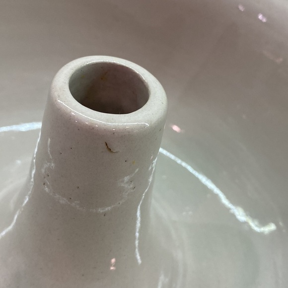 Vintage Artistry Pottery Bundt Jello Cake Mold.   Beautifully Painted - Picture 8 of 9